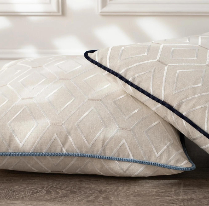 A Guide to Decorative Cord Techniques in Design